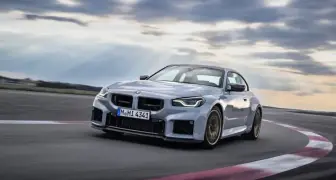 BMW M2 還沒玩完！傳新性能版本正在醞釀，M2 CS、CS xDrive 都有可能登場