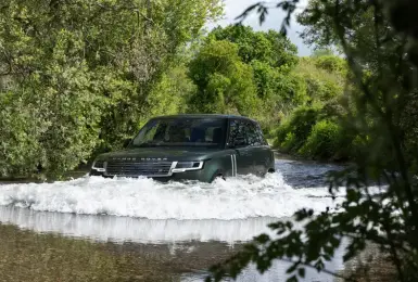 預售665萬元起｜最安靜的《Range Rover Electric》經典外型下富含逾300項專利 全地形駕馭本色 續航600公里