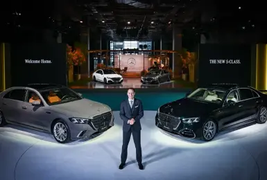 《台灣賓士》2027年月月推新車！純電GLC年底對決BMW iX3 純電7座GLB市場唯一