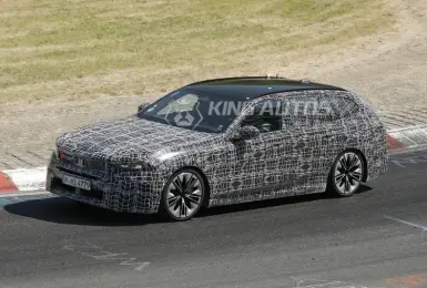 鼻孔縮一點 按鍵大量取消！小改款《BMW 5 Series Touring》換上Neue Klasse內外觀設計 