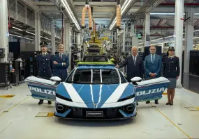 907匹Lamborghini Temerario變警車！義大利警方用它搶救生命