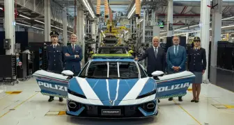 907匹Lamborghini Temerario變警車！義大利警方用它搶救生命