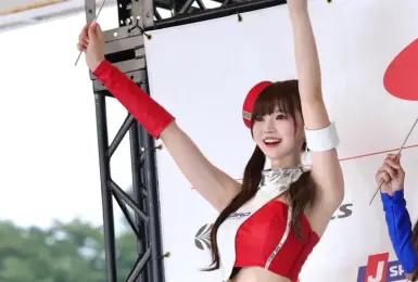 【國王車訊】車模美女收集 TGR TEAM SARD 和泉蘭