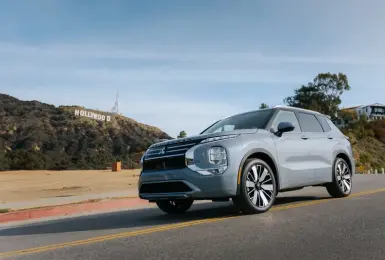 更符合家用！中華三菱《Mitsubishi Outlander》前驅車送測 似乎沒比較省油