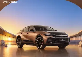 旗艦降價！小改款Toyota Crown Crossover 2.4渦輪油電降10萬 2.5油電升級最新動力