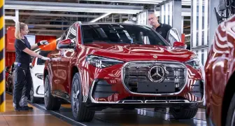台灣排單中｜全新《Mercedes-Benz GLA》繼續在德國生產 