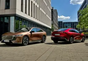 Mazda 6後繼車迎來年式更新！純電旗艦房車強化性能與續航