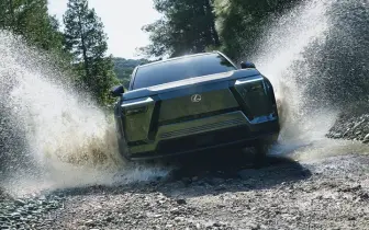 Lexus TZ 600e商標曝光！7人座純電SUV性能有望突破400匹