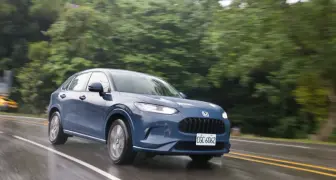 破除休旅框架的操駕本位｜深入解析 Honda ZR-V e:HEV 的市場獨特定位