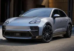 純電Porsche Macan 充電功率翻倍 新增自動停車 選配套件更超值