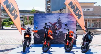 點燃秋季熱血！KTM × Husqvarna 快閃集結華泰名品城 太古兩輪生態圈齊聚 各級距戰力全線出擊 搶先解鎖極致操控體驗