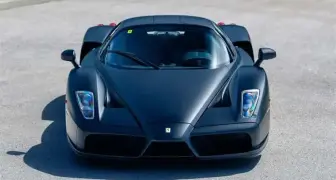 全球唯一霧面Ferrari Enzo現身拍賣！文萊皇室訂製，僅跑5,740公里