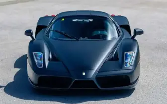 全球唯一霧面Ferrari Enzo現身拍賣！文萊皇室訂製，僅跑5,740公里
