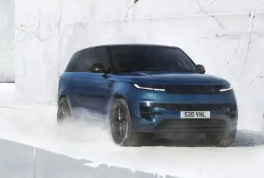純電《Range Rover Sport Electric》接單價468萬元起 征服45度大理石採石場 維持強悍全地形實力