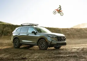 神車失靈！北美Toyota RAV4降近3成 Honda CR-V時隔35年 有望逆轉登頂