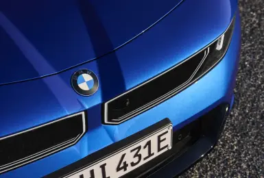 《BMW》裁2成主管 加快決策效率  《2 Series Active Tourer》將退場 純電敞篷跑車 i4 Convertible蓄勢待發
