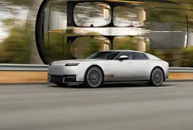 3馬達破千匹！《Jaguar Type 01》純電四門GT跑車 重塑經典E-Type靈魂