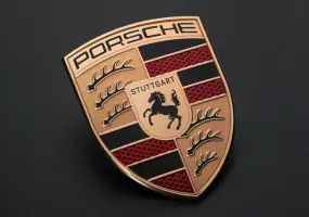 《Porsche》精簡開銷 專注精緻&高獲利車款