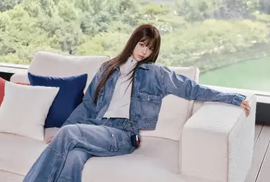 TOMMY JEANS 發布 2026 年秋季形象廣告 全球品牌大使張員瑛演繹率性丹寧風格