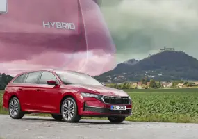 告別DSG變速箱！《Skoda Octavia》新增1.5T油電動力 可純電行駛
