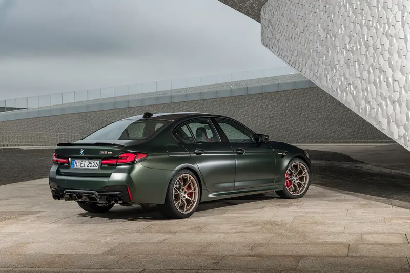 BMW F90 M5 CS