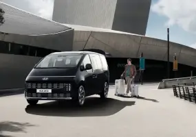 降價上市 接單逾5百！小改款《Hyundai Staria》油電車最多降4.2萬元 訂單占比逾8成