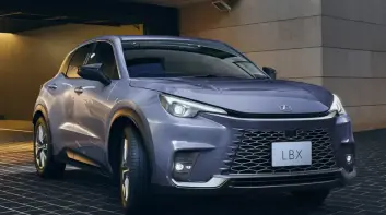 紐柏林賽道實地淬鍊！日規《Lexus LBX》新年式 車體剛性與底盤懸吊全面進化