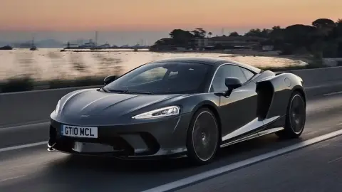 McLaren GT